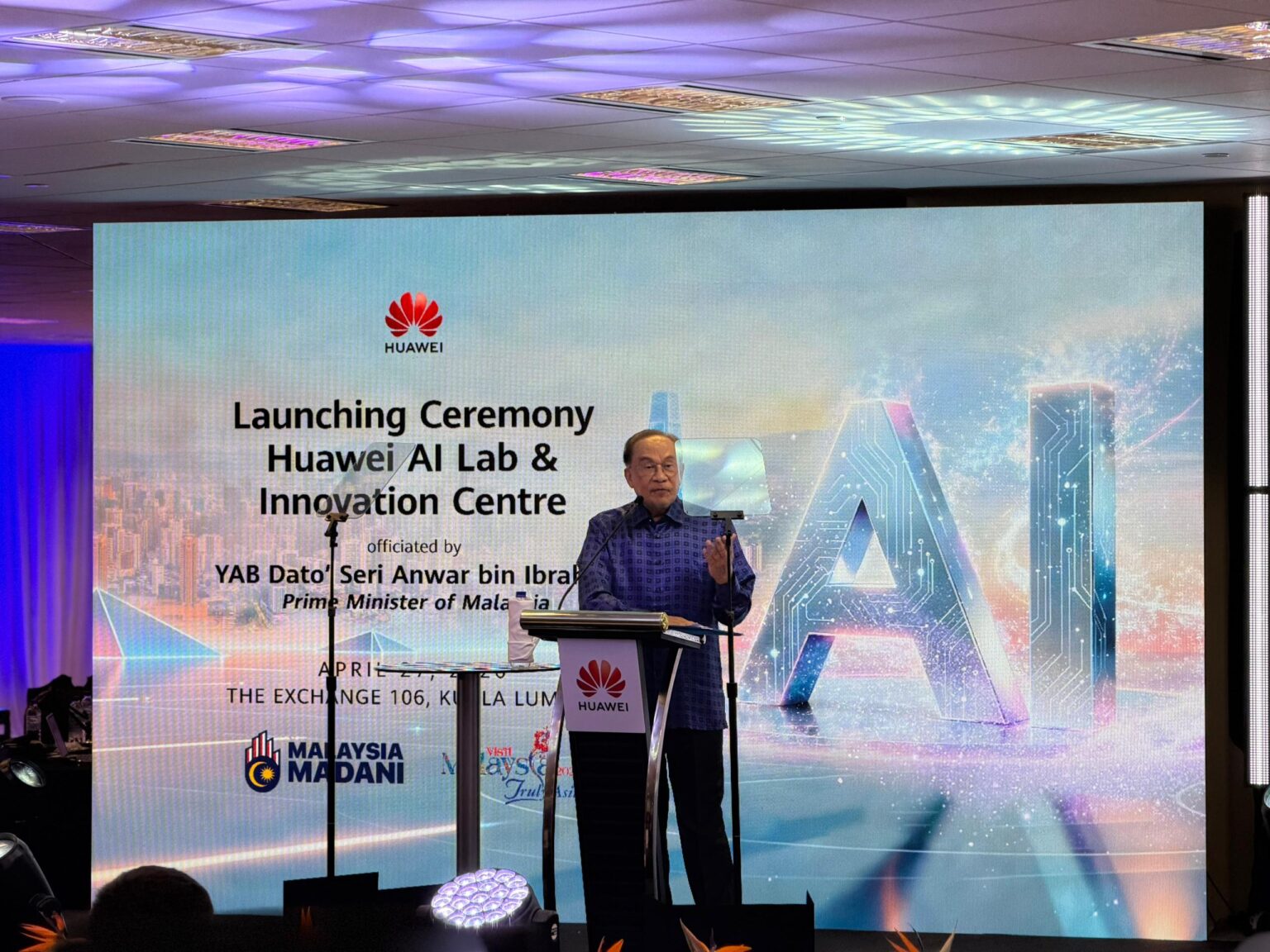 HUAWEI AI Lab and Innovation Centre kini dibuka di TRX, Kuala Lumpur ...